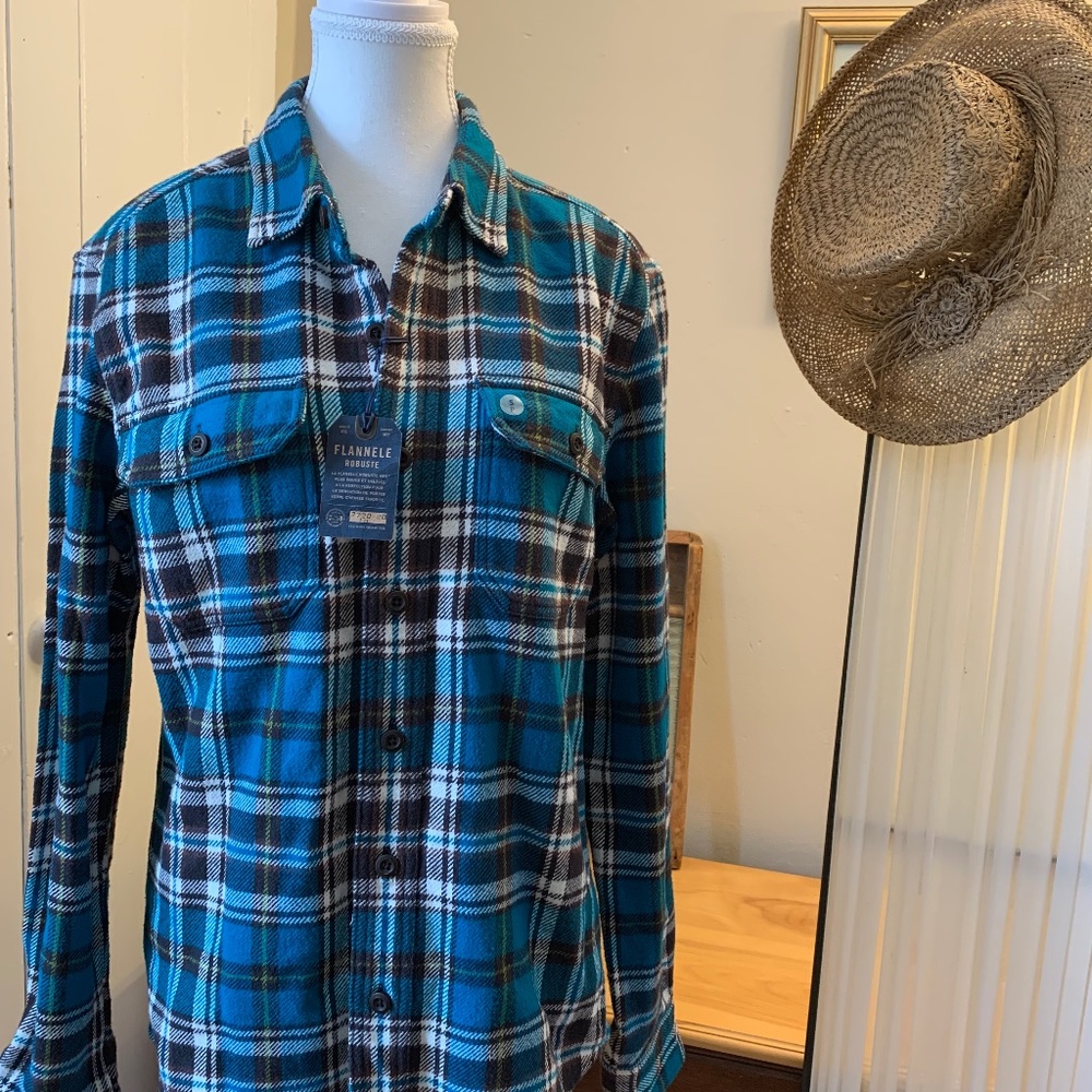 BNWT American Eagle Plaid Flannel Shirt